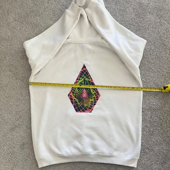 Y2K Volcom Cozy Star Shields White Graphic Hoodie size XL - Picture 8 of 8